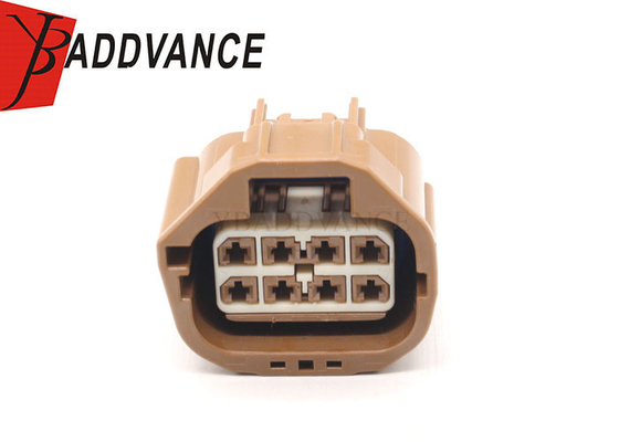 Waterproof Electrical Female 8 Pin Yazaki 2.8mm Fog Lamp Connector 7283-6442-80