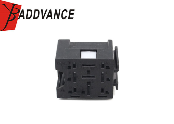 Factory Customization Black Automotive 9 Pin Female Relay Base Connector With Terminals