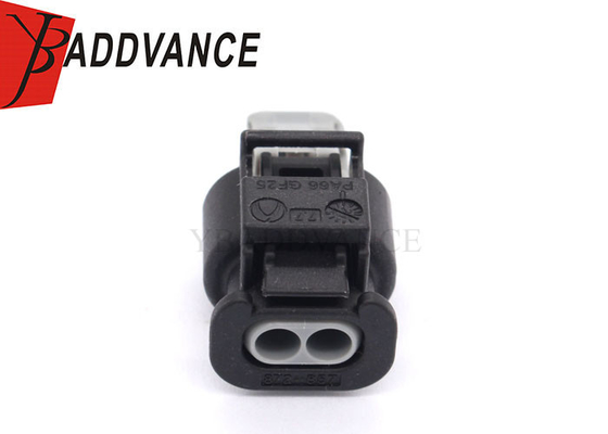 7574 677-02 2 Pin Female PA66 GF26 Automotive Connector For BMW