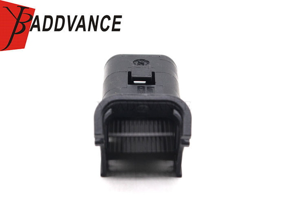 13712208 Automotive Electronics IP35  Aptiv PBT GF20 Black 81 Pin Back Cover