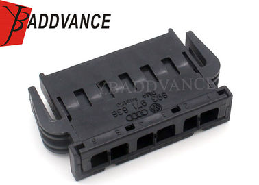 Right Side Taillight Tail Light 6 Pin Unsealed Female Connector 893 971 636  893971636