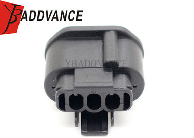 3 Position Female PBT Automotive Electrical Connectors Waterproof With Terminals